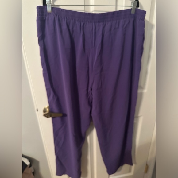 Plus size purple wide leg pants - Picture 3 of 4
